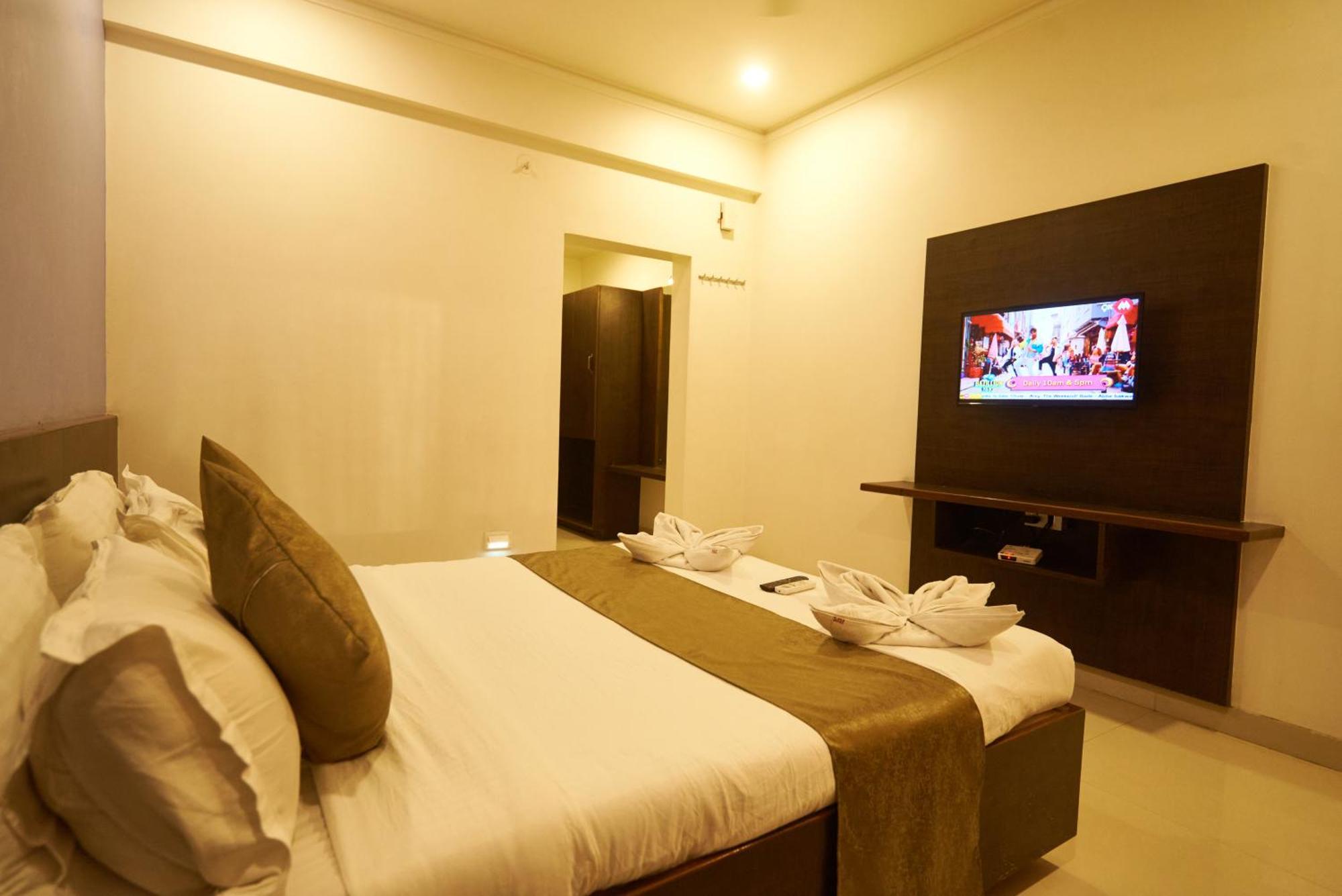 Hotel Pride Inn Shirdi Buitenkant foto