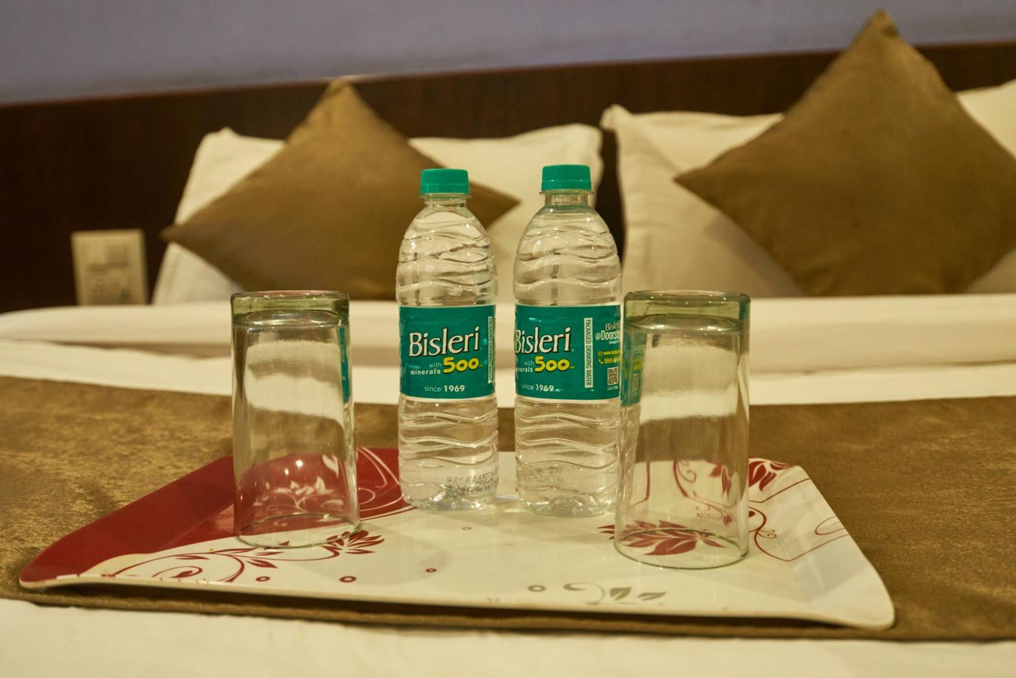Hotel Pride Inn Shirdi Buitenkant foto