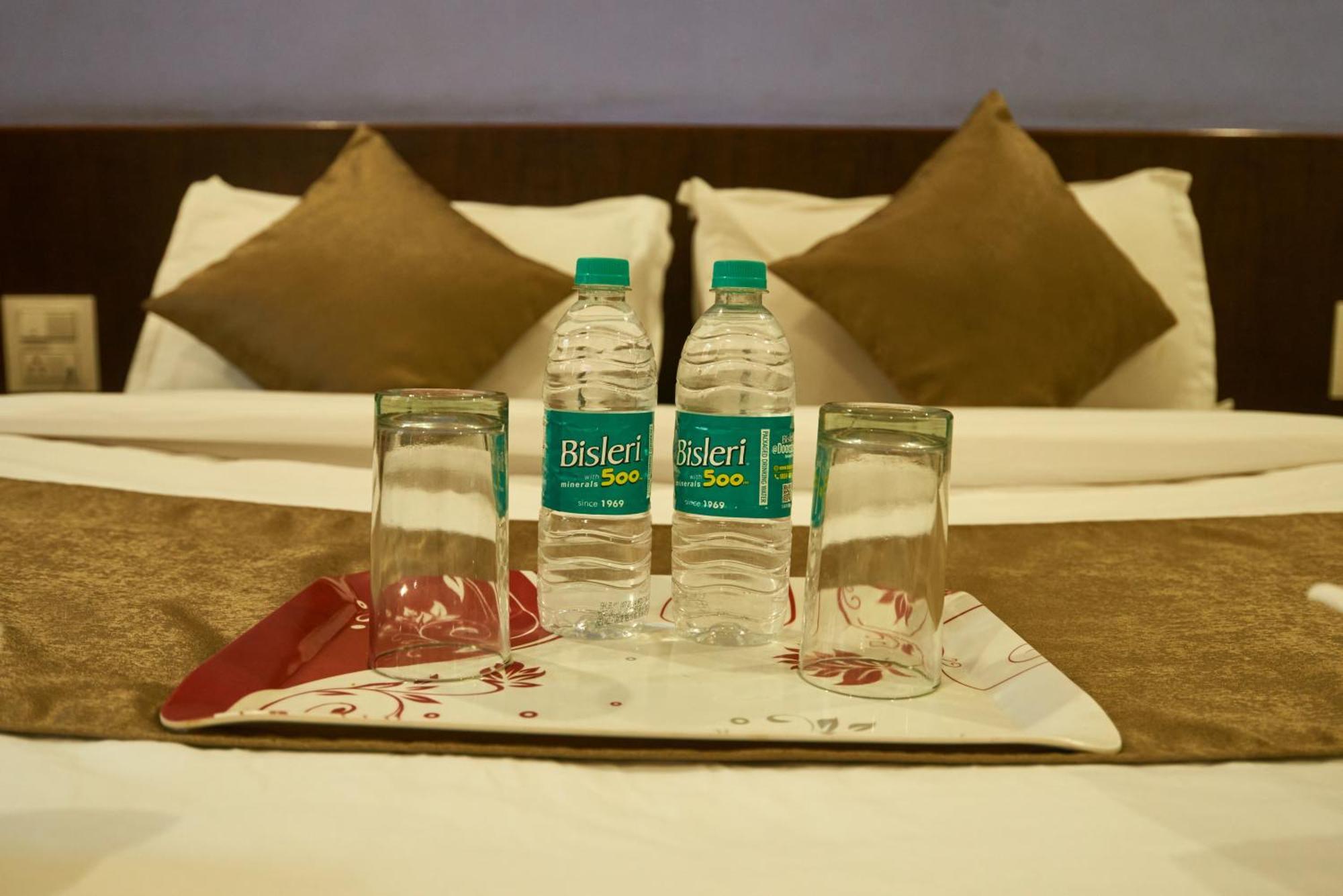 Hotel Pride Inn Shirdi Buitenkant foto
